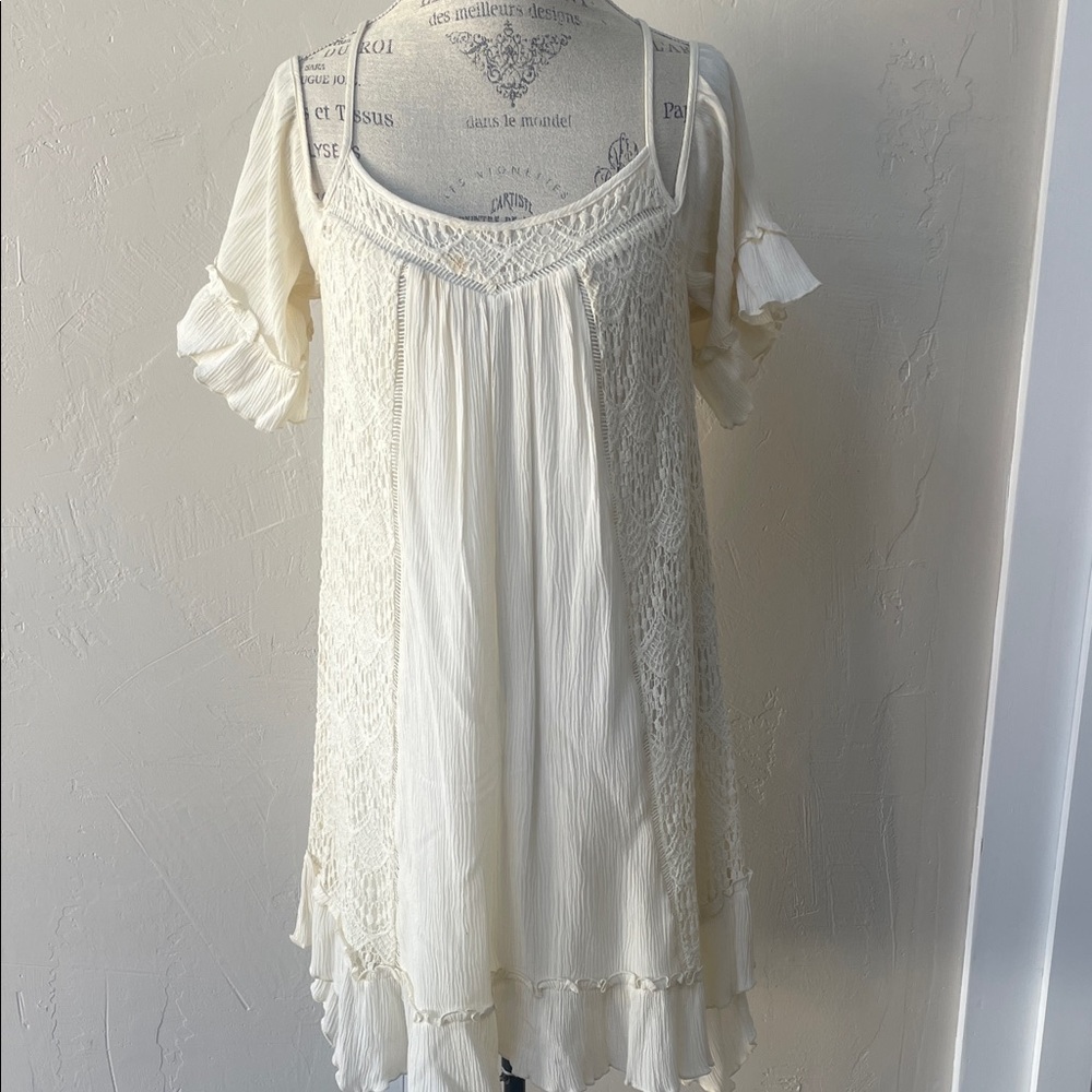 4/$20 Mossimo Supply Co. Cream Asymmetrical Dress with Crochet Panels